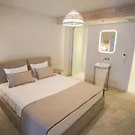 Avalon Boutique & Hotel