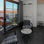 Hotel Avalon Boutique &