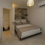 Avalon Boutique &