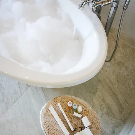 Avalon Boutique Hotel&suites