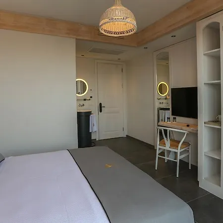 Avalon Boutique Hotel&suites Hotel