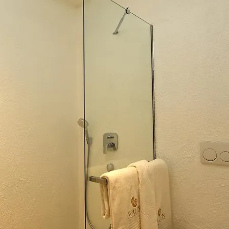 Avalon Boutique Hotel&suites