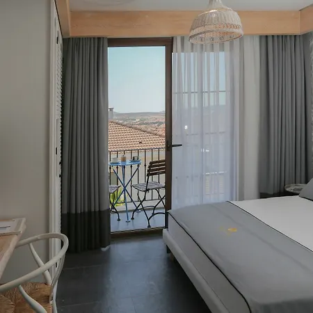 Avalon Boutique Hotel&suites 3*