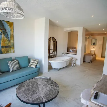 Avalon Boutique & 3* Alacati