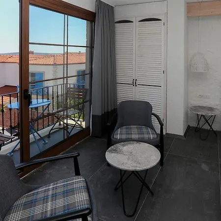 Hotel Avalon Boutique &