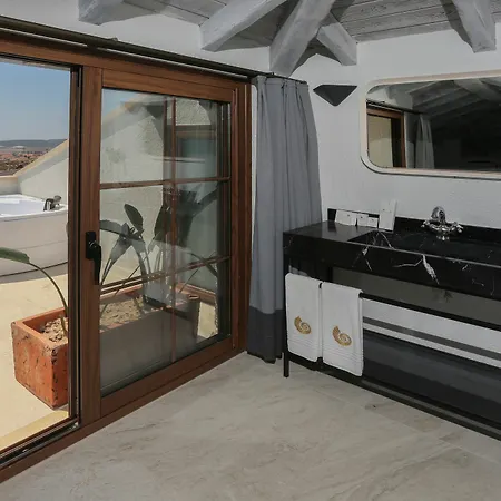 Hotel Avalon Boutique &